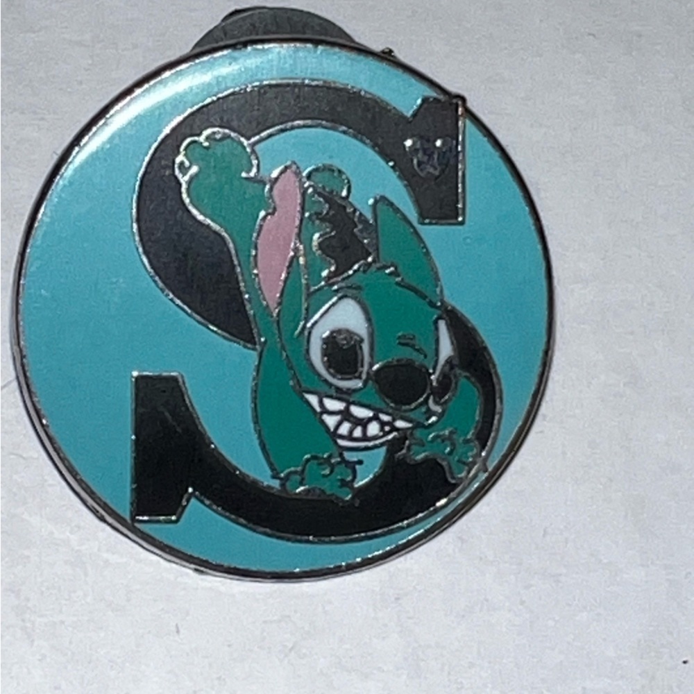 Disney trading pin. Stitch